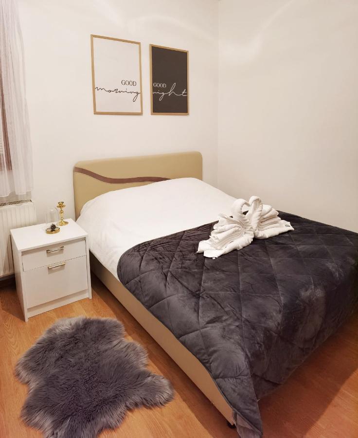 Pale City Center Apartment Екстериор снимка